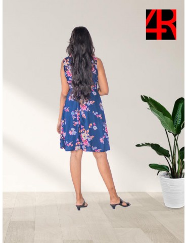 Sleeveless floral knee length floral dress 