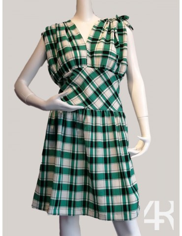 V neck sleeveless knee length dress