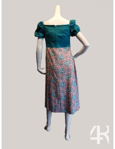 Square neck two color below knee length dress with puff sleeve  